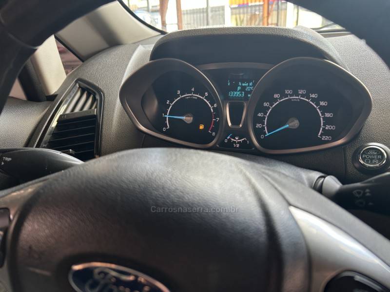 FORD - ECOSPORT - 2014/2015 - Branca - R$ 59.900,00
