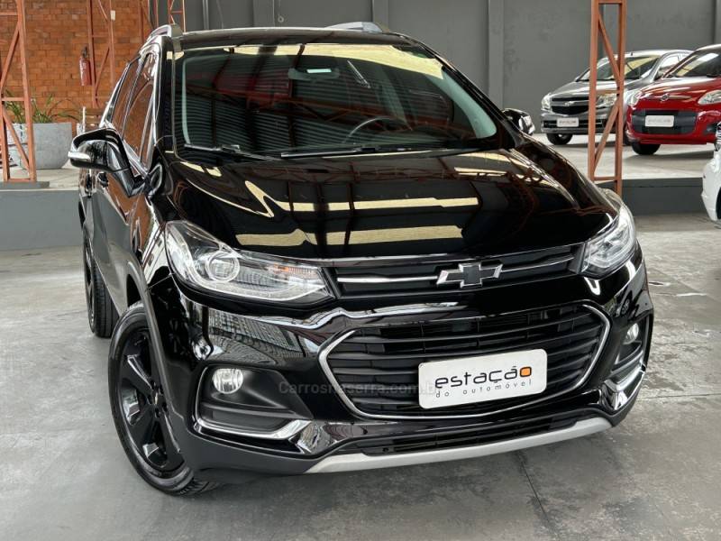 CHEVROLET - TRACKER - 2018/2019 - Preta - R$ 95.900,00