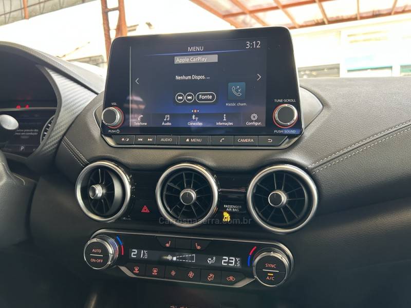 NISSAN - SENTRA - 2023/2024 - Branca - R$ 137.900,00