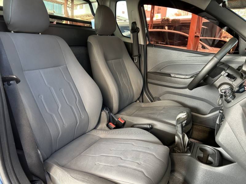 CHEVROLET - MONTANA - 2012/2013 - Azul - R$ 44.900,00