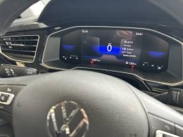 VOLKSWAGEN - POLO - 2022/2023 - Branca - R$ 82.900,00
