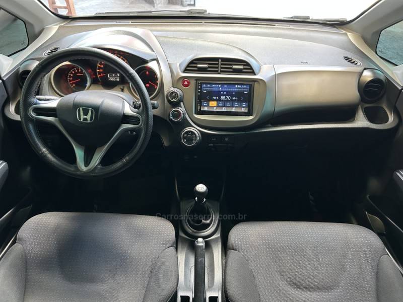 HONDA - FIT - 2009/2009 - Cinza - R$ 43.900,00