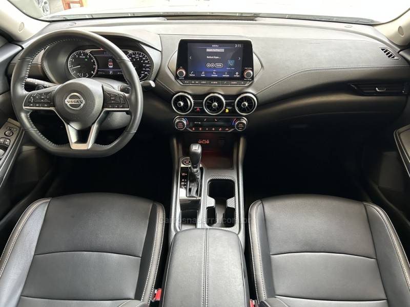 NISSAN - SENTRA - 2023/2024 - Branca - R$ 137.900,00