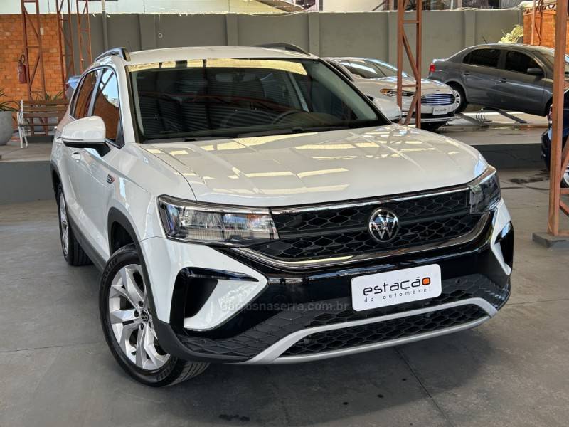 VOLKSWAGEN - TAOS - 2023/2023 - Branca - R$ 146.900,00