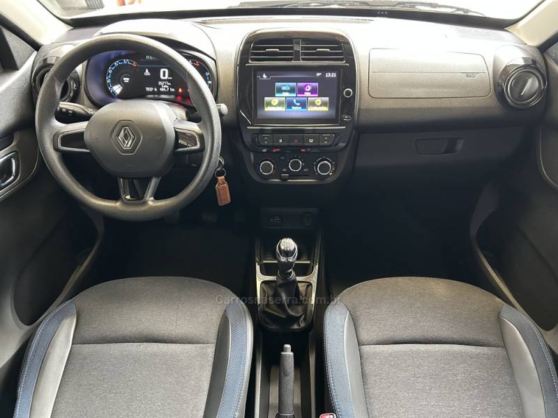 RENAULT - KWID - 2023/2024 - Prata - R$ 58.900,00