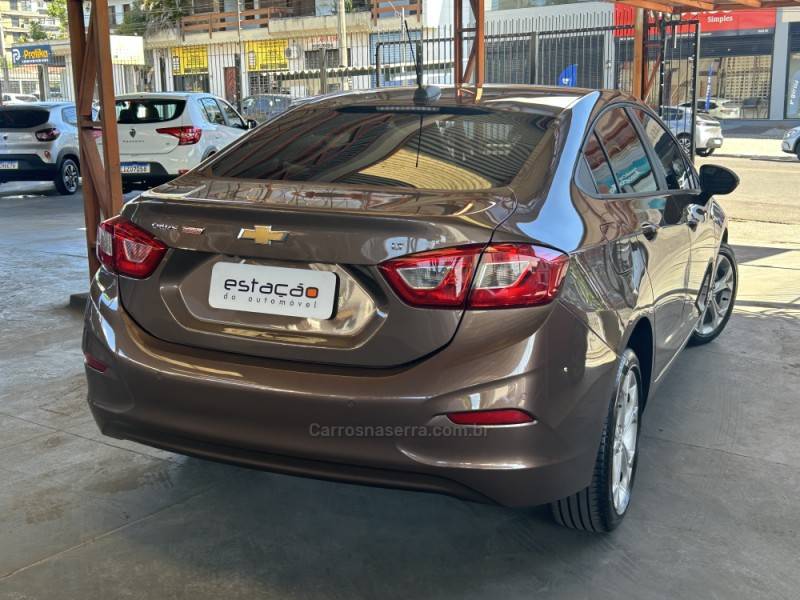 CHEVROLET - CRUZE - 2019/2020 - Marrom - R$ 96.900,00