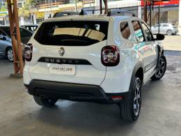RENAULT - DUSTER - 2023/2024 - Branca - R$ 109.900,00