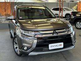 MITSUBISHI - OUTLANDER - 2015/2016 - Marrom - R$ 116.900,00