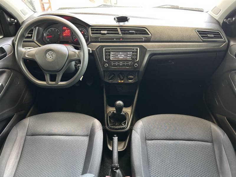 VOLKSWAGEN - VOYAGE - 2020/2021 - Cinza - R$ 54.900,00