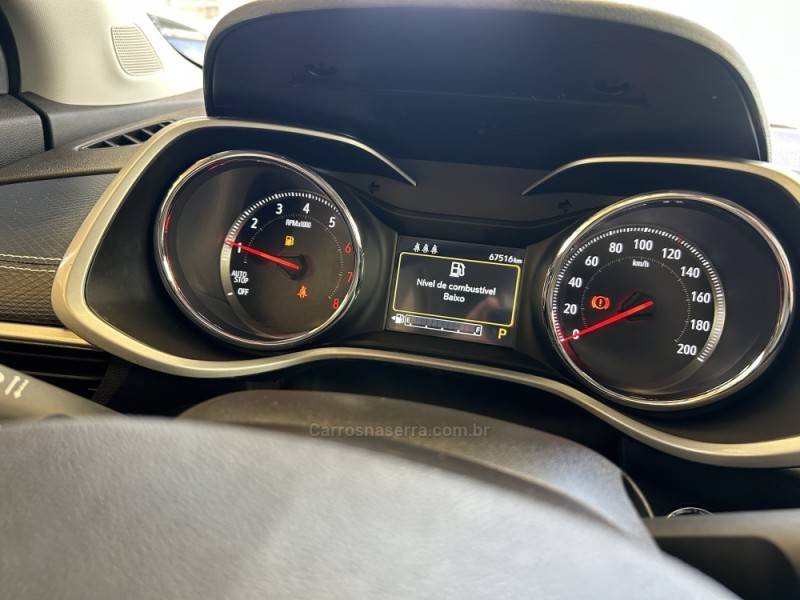 CHEVROLET - TRACKER - 2021/2021 - Branca - R$ 98.900,00