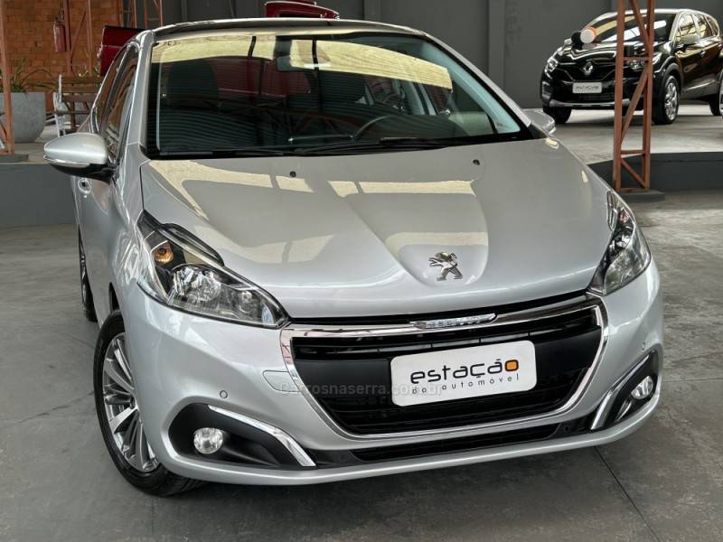PEUGEOT - 208 - 2016/2017 - Prata - R$ 59.900,00