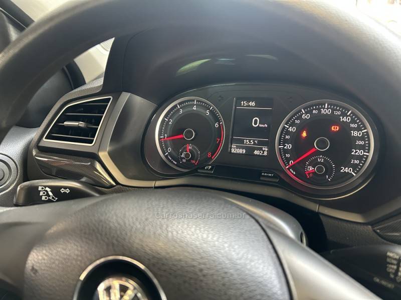VOLKSWAGEN - SAVEIRO - 2016/2017 - Branca - R$ 61.900,00