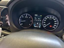 MITSUBISHI - OUTLANDER - 2015/2016 - Marrom - R$ 116.900,00