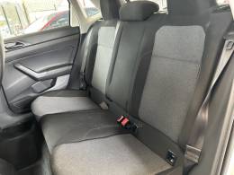 VOLKSWAGEN - POLO - 2022/2023 - Branca - R$ 82.900,00